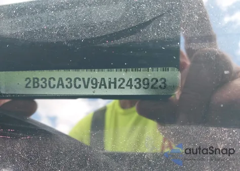 2010 Dodge Charger Sxt z USA, uszkodzony, nr VIN 2B3CA3CV9AH243923